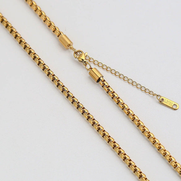 Wholesale Women's Geometric Beaded Fanshaped Turquoise Titanium Steel Goldplated Pendant Necklace