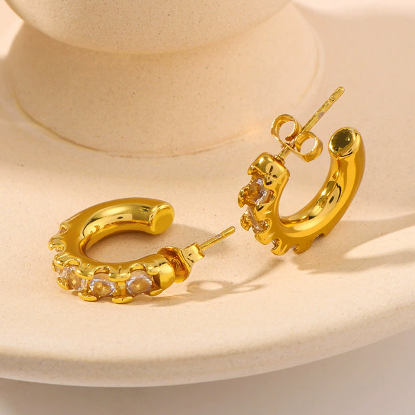 Wholesale Women's Geometric C Shaped Titanium Steel Earrings With 18K Gold Plated Stainless Steel And Inlaid Zircon 18K Vacuum Plated In Furnace