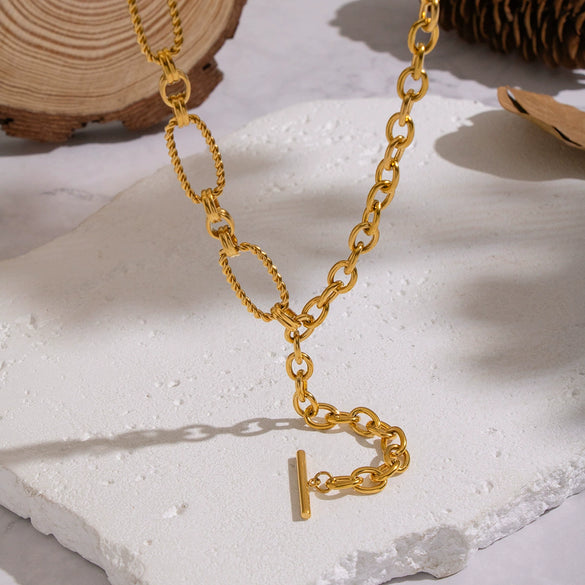 Wholesale Women's Geometric Casual Style Oneword Tassel Pendant Necklace With 18K Real Gold Pvd Furnace Vacuum Plating
