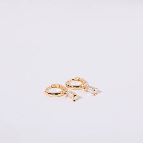 Wholesale Women's Geometric Copper Earrings With Diamond Design And High Color Retention