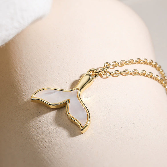 Wholesale Women's Geometric Copper 18K Gold Plated Zircon Motherofpearl Fishtail Pendant Necklace