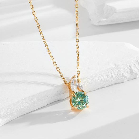 Wholesale Women's Geometric Cross Chain 925 Silver Electroplated Moissanite Clavicle Necklace