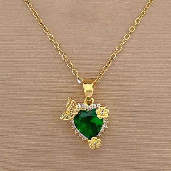 Wholesale Women's Geometric Diamond Inlaid Titanium Steel And Brass Heart Flower Necklace