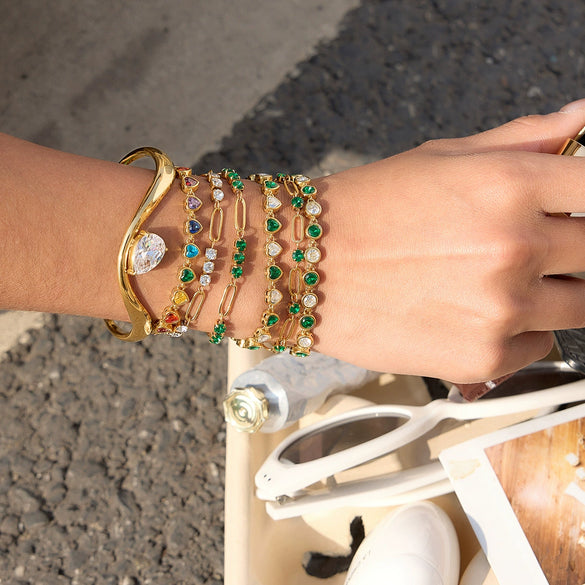 Wholesale Women's Geometric Electroplated Stainless Steel Bracelet Jewelry