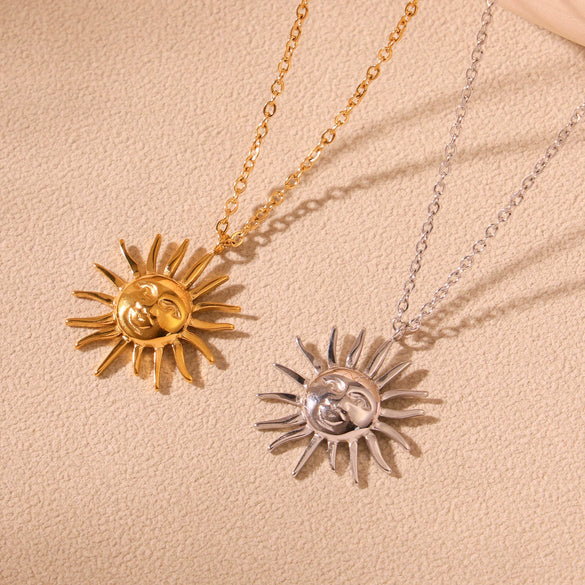 Wholesale Women's Geometric Ferris Wheel Sun Pendant Necklace In Titanium Steel And Stainless Steel With 18K Gold Electroplating