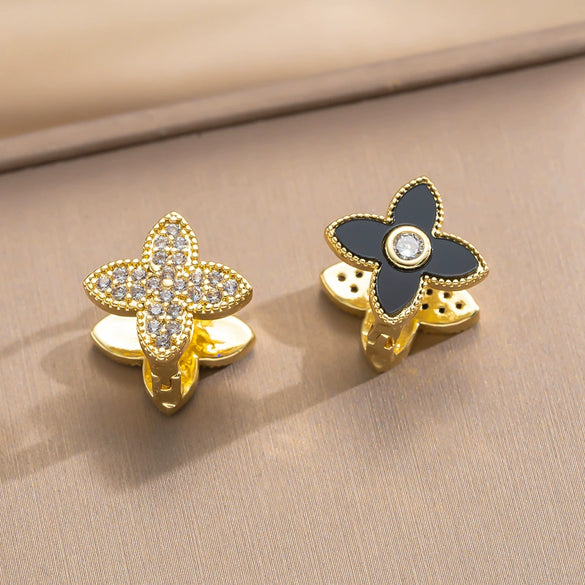 Wholesale Women's Geometric Fourleaf Clover Doublesided Earrings Made Of Copper With Gold Plating