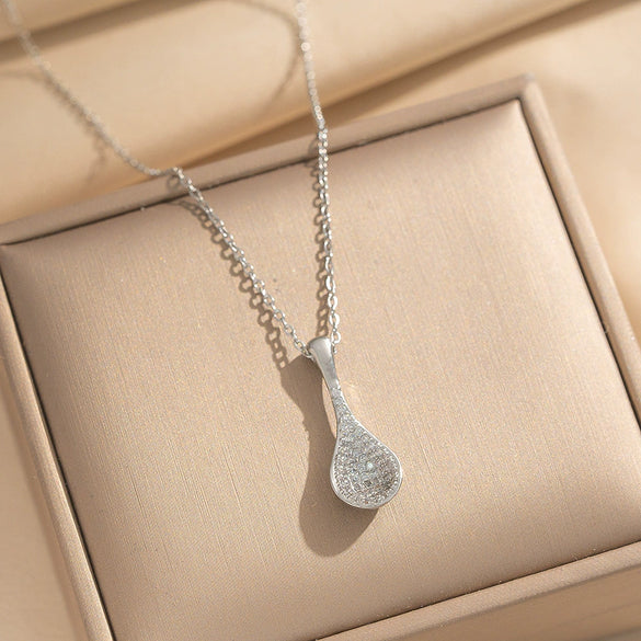 Wholesale Women's Geometric Gold Plated Copper Fanshaped Pendant Necklace With O Word Chain Light Luxury Style