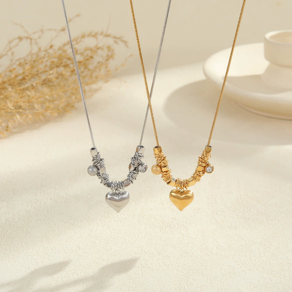 Wholesale Women's Geometric Heart Pendant Stainless Steel 18K Electroplated Necklace