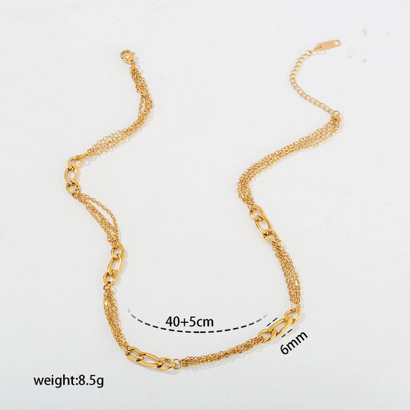 Wholesale Women's Geometric Heartshaped Rhinestone Stainless Steel Necklace With 18K Gold Electroplating
