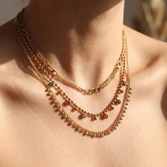 Wholesale Women's Geometric Heartshaped Rhinestone Stainless Steel Necklace With 18K Gold Electroplating