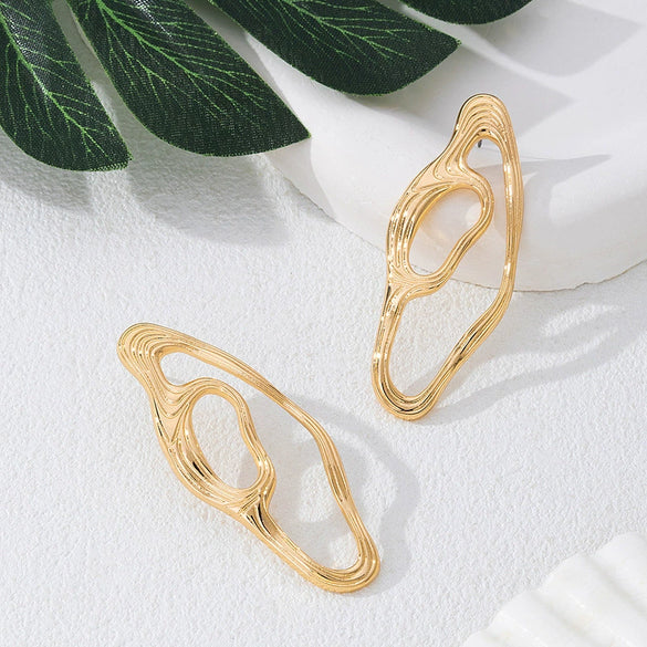 Wholesale Women's Geometric Hollow Electroplated Alloy Fashion Earrings