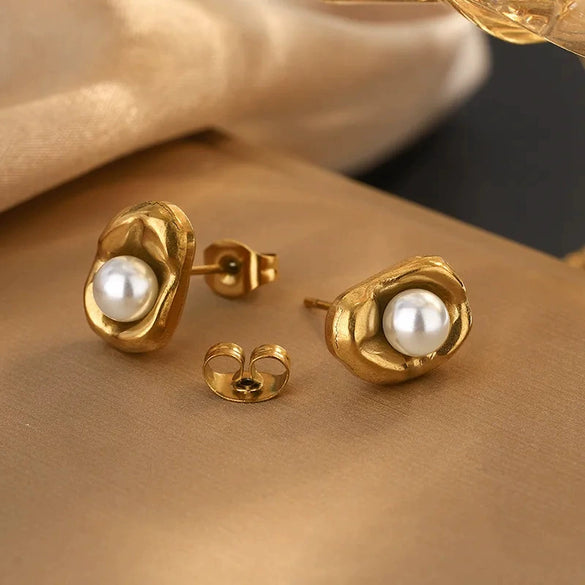 Wholesale Women's Geometric Ins Style Stainless Steel Pearl 18K Gold Plated Stacking Necklace Jewelry Set