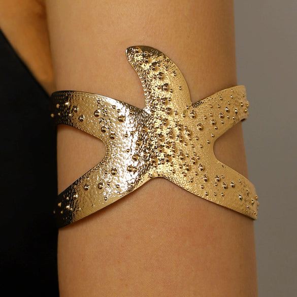 Wholesale Women's Geometric Iron Starfishshaped Electroplated Arm Bracelet Vintage Simple Metal Open Fashion Arm Band