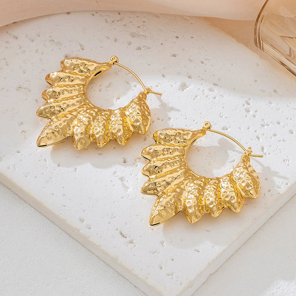 Wholesale Women's Geometric Leaf Pattern Electroplated Alloy Stainless Steel Earrings Luxury Versatile Jewelry