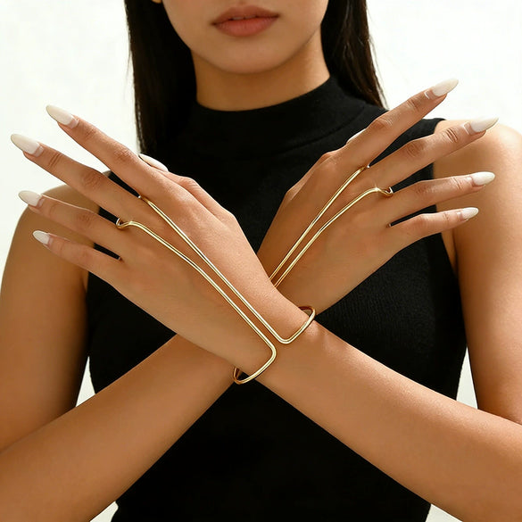 Wholesale Women's Geometric Line Open Bracelet Alloy Electroplated Fashion Jewelry