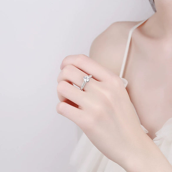 Wholesale Women's Geometric Moissanite Ring S925 Sterling Silver Electroplated