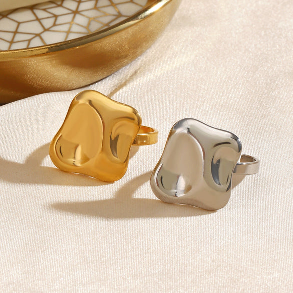 Wholesale Women's Geometric Open Ring In Titanium Steel And Resin With Hammer Pattern And Electroplating