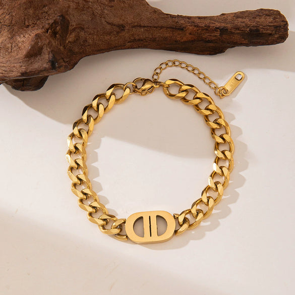 Wholesale Women's Geometric Pattern Electroplated Titanium Steel Cuban Chain Necklace Jewelry