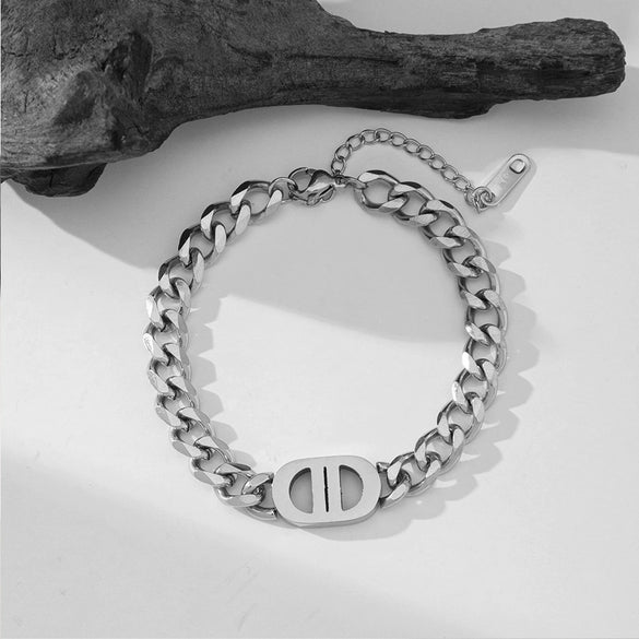 Wholesale Women's Geometric Pattern Electroplated Titanium Steel Cuban Chain Necklace Jewelry