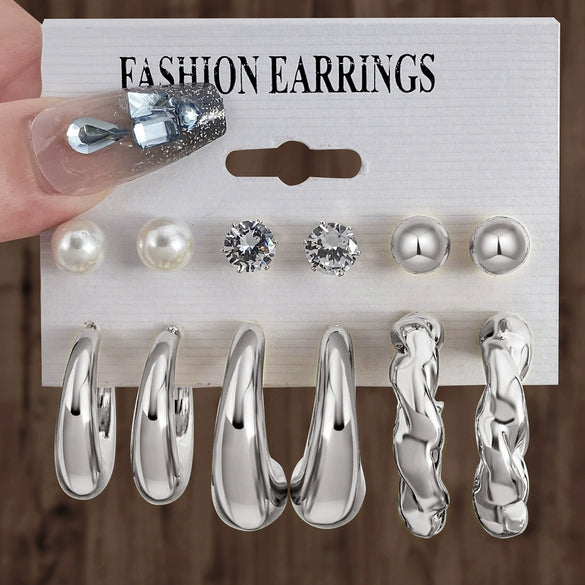 Wholesale Women's Geometric Plastic And Resin Water Drop And Cshaped Earrings With Electroplating Treatment