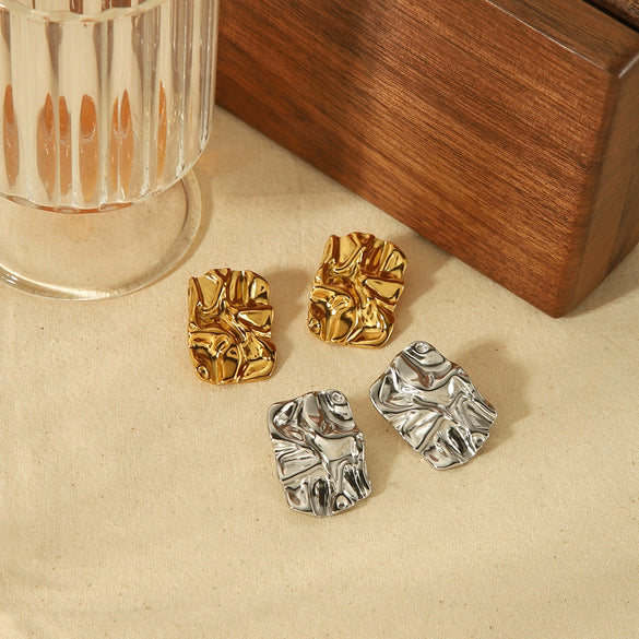 Wholesale Women's Geometric Pleated Texture Stainless Steel Electroplated Earrings