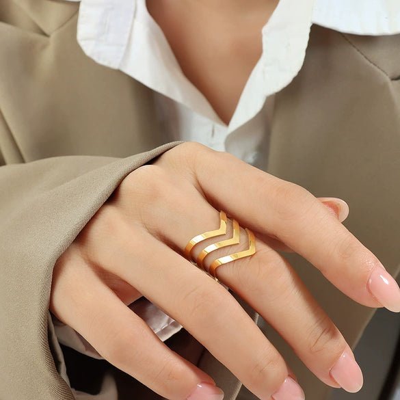 Wholesale Women's Geometric Pointed Hollow 316L Stainless Steel Ring Gold Plated