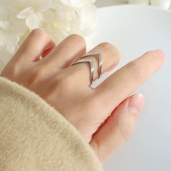Wholesale Women's Geometric Pointed Hollow 316L Stainless Steel Ring Gold Plated