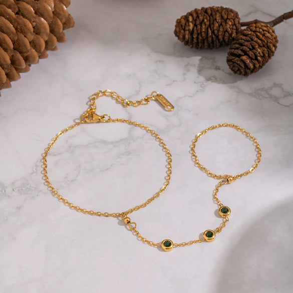 Wholesale Women's Geometric Round Inlaid Zircon Stainless Steel Chain Bracelet With Real Gold Plating