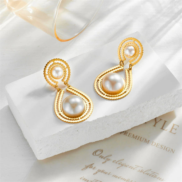 Wholesale Women's Geometric Round Pearl Dropshaped Electroplated Titanium Steel Earrings Fashionable Elegant Light Luxury Retro Style