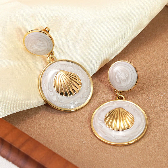 Wholesale Women's Geometric Shell Stainless Steel Dripping Oil Earrings Light Luxury Style
