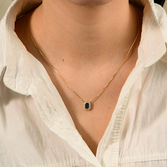 Wholesale Women's Geometric Silver Blue Zircon Square Pendant Necklace With Diamond Design And Cross Chain