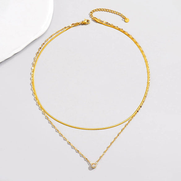Wholesale Women's Geometric Snake Bone Chain Titanium Steel Electroplated Necklace With Microinlaid Zircon