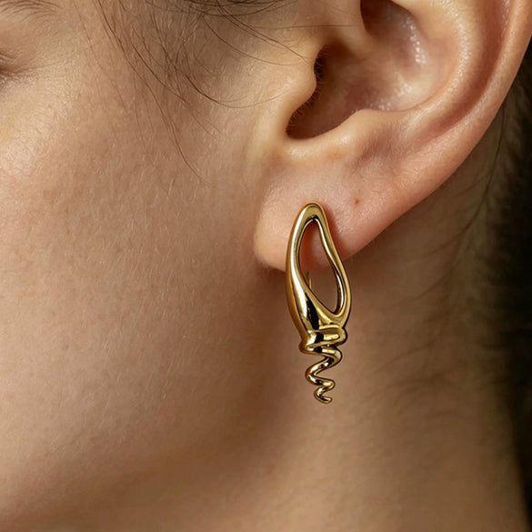 Wholesale Women's Geometric Spiral Hollow Stainless Steel Vacuum Electroplated Earrings