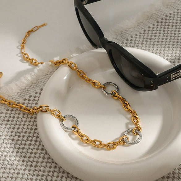 Wholesale Women's Geometric Stainless Steel And Titanium Steel Electroplated Necklace Jewelry