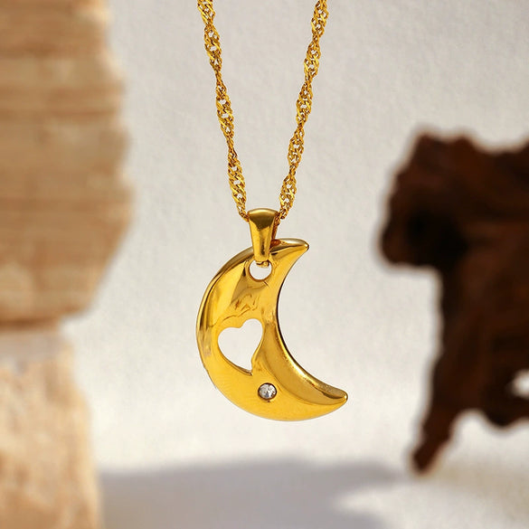 Wholesale Women's Geometric Stainless Steel And Titanium Steel Electroplated Water Wave Chain Necklace