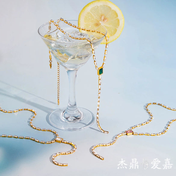 Wholesale Women's Geometric Stainless Steel And Titanium Steel Necklace With Pvd Furnace Vacuum Real Gold Plating