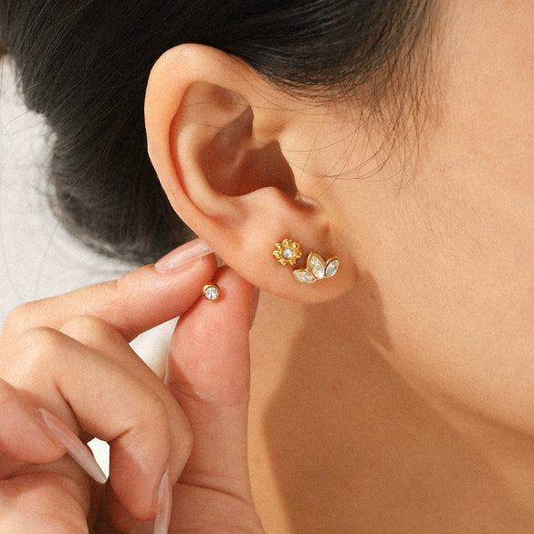 Wholesale Women's Geometric Stainless Steel Earrings Set With Zirconia In Plants Flowers Style