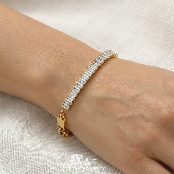 Wholesale Women's Geometric Stainless Steel Electroplated 5A Zircon Spliced Chain Light Luxury Bracelet