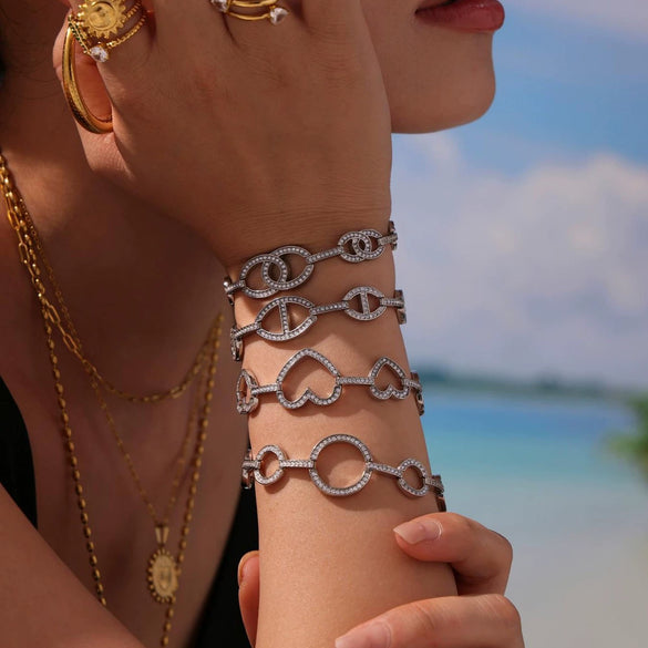 Wholesale Women's Geometric Stainless Steel Electroplated Bracelet Jewelry
