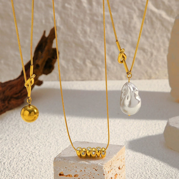 Wholesale Women's Geometric Stainless Steel Electroplated Clavicle Chain Necklace