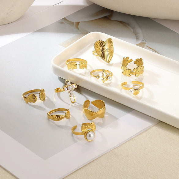 Wholesale Women's Geometric Stainless Steel Electroplated Cross Rings Light Luxury Hand Jewelry