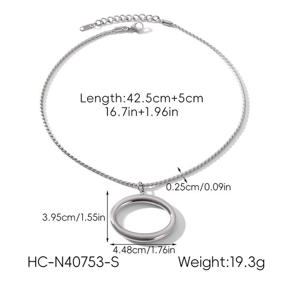 Wholesale Women's Geometric Stainless Steel Electroplated Hollow Oval Pendant Necklace With Twist Chain