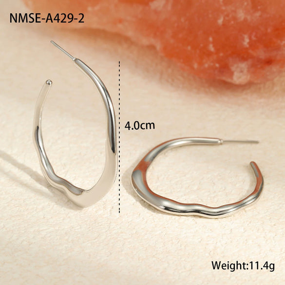 Wholesale Women's Geometric Stainless Steel Electroplated Hoop Earrings In Minimalist Light Luxury Style