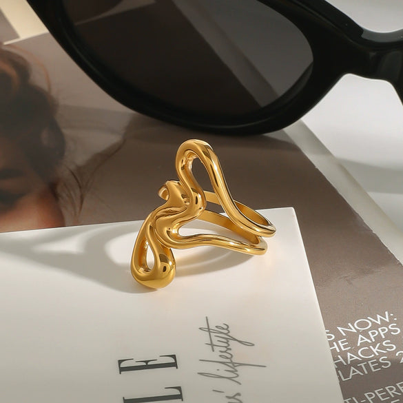 Wholesale Women's Geometric Stainless Steel Electroplated Irregular Lines Love Hollow Ring Jewelry