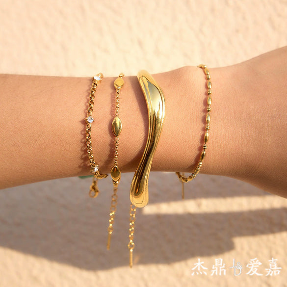 Wholesale Women's Geometric Stainless Steel Electroplated Open Bracelet Jewelry