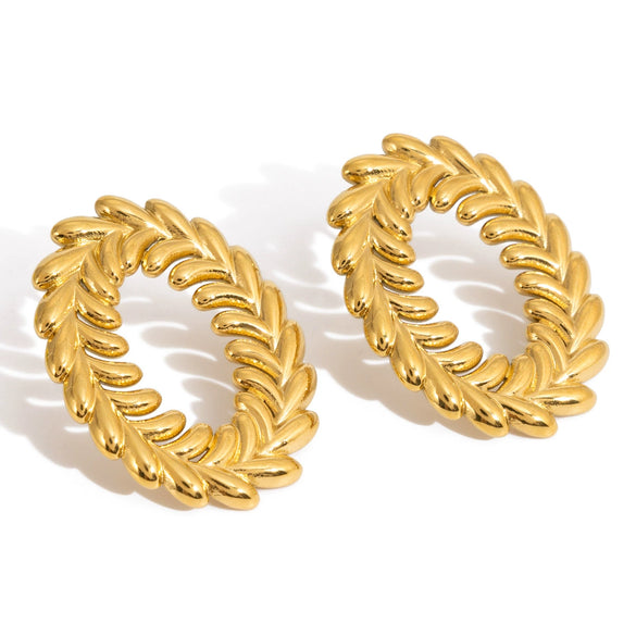 Wholesale Women's Geometric Stainless Steel Electroplated Oshaped Earrings Fashion Retro Jewelry
