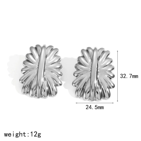 Wholesale Women's Geometric Stainless Steel Flowershaped Earrings With Pvd Furnace Vacuum Real Gold Plating