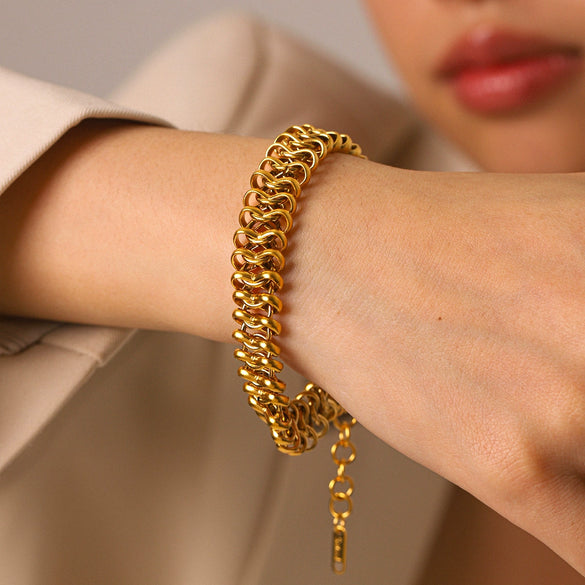 Wholesale Women's Geometric Stainless Steel Gold Plated Handwoven Cuban Chain Bracelet