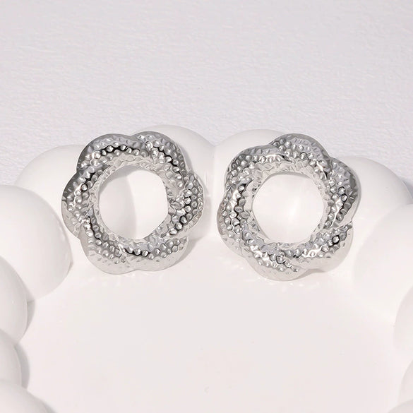 Wholesale Women's Geometric Stainless Steel Hammered Electroplated Stud Earrings And Flower Ring