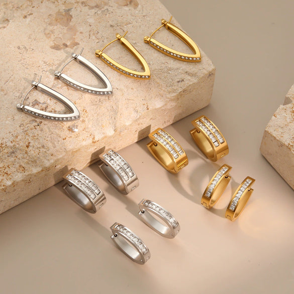 Wholesale Women's Geometric Stainless Steel 18K Electroplated Diamondencrusted Earrings Fashionable Light Luxury Jewelry